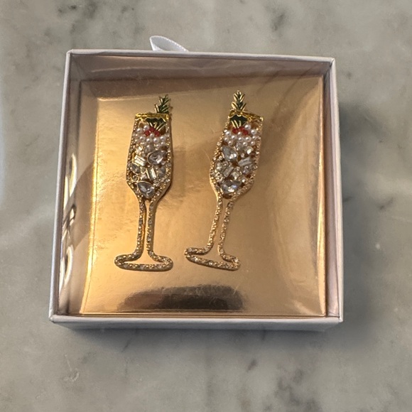 loblaws Accessories - Chic Gold Champagne Glass Hair Clips